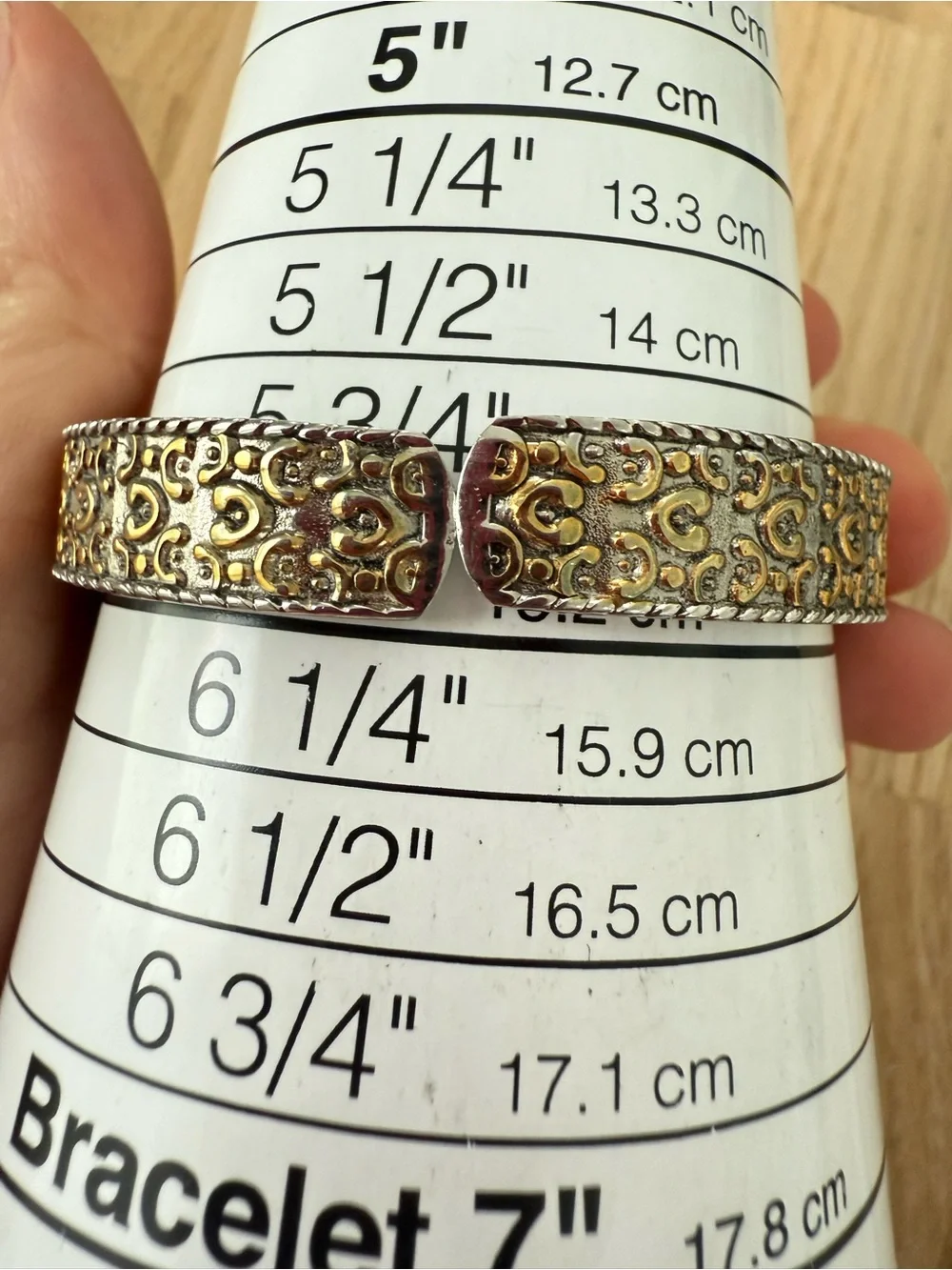 Denacci ladies square two toned cuff bracelet watch NEW BATTERY